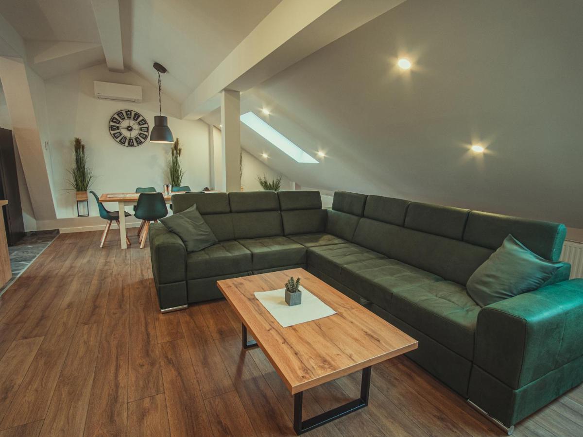 Apartmani Infinity Osijek Zewnętrze zdjęcie