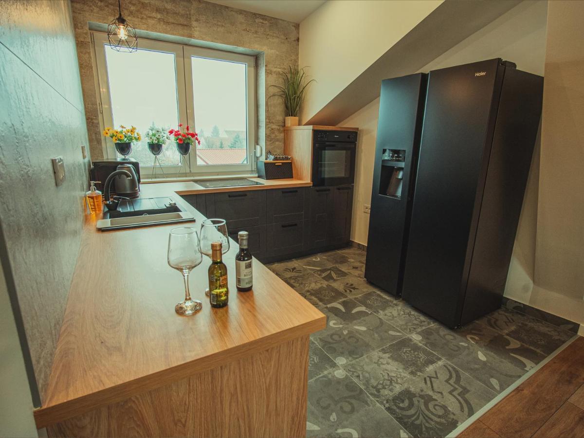 Apartmani Infinity Osijek Zewnętrze zdjęcie
