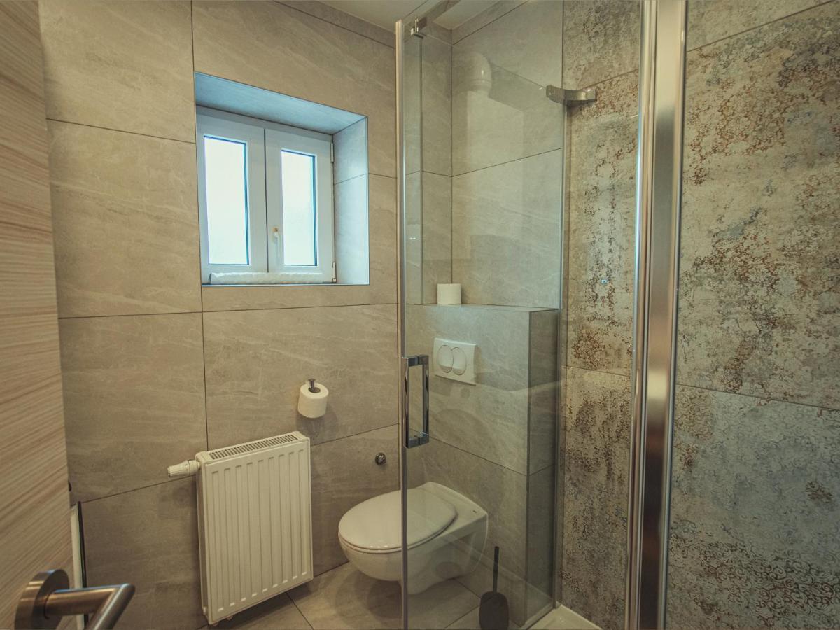 Apartmani Infinity Osijek Zewnętrze zdjęcie
