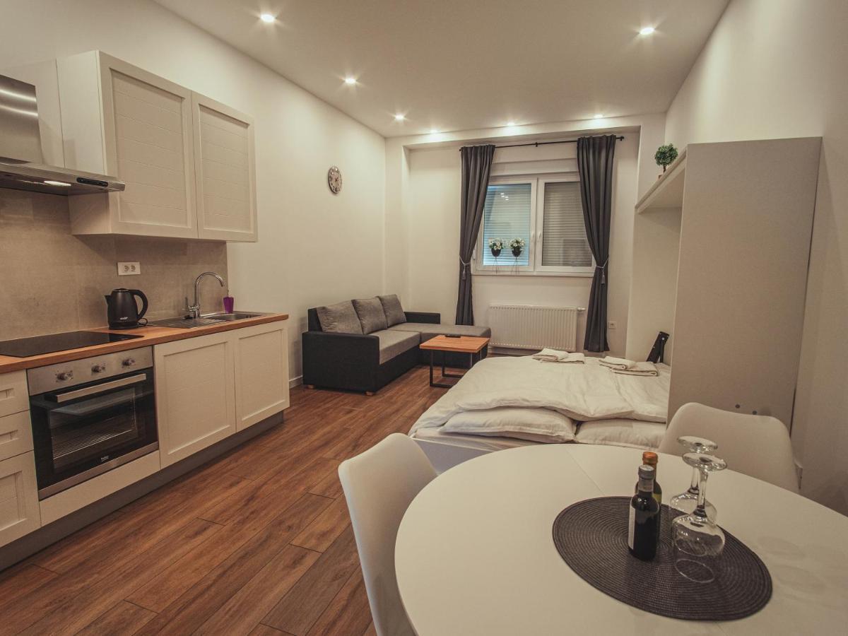 Apartmani Infinity Osijek Zewnętrze zdjęcie