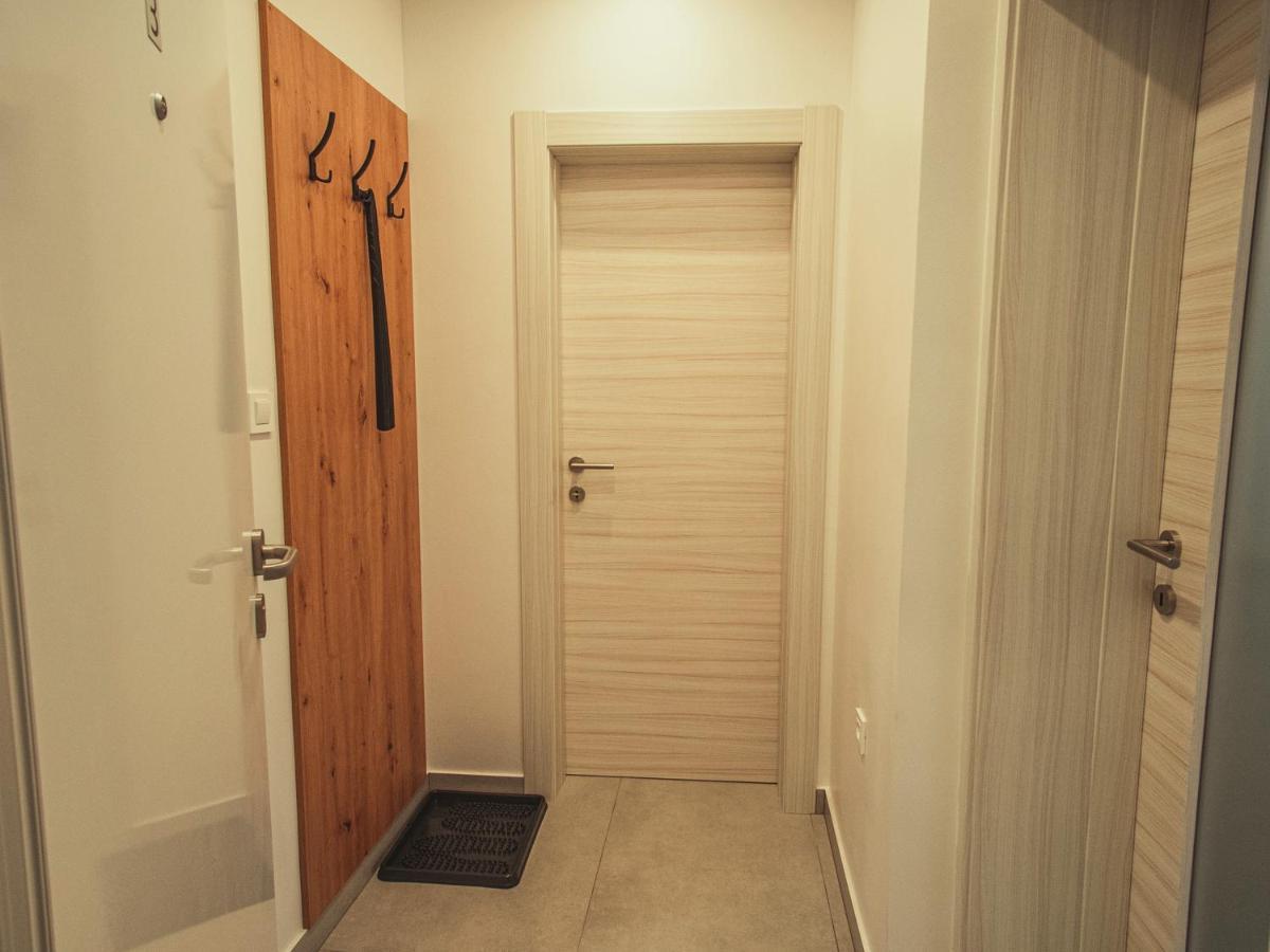 Apartmani Infinity Osijek Zewnętrze zdjęcie
