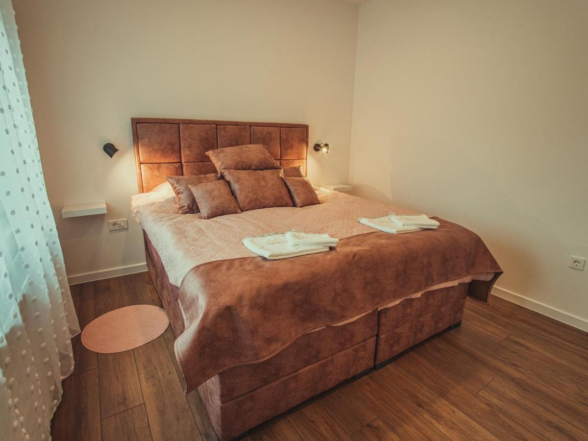 Apartmani Infinity Osijek Zewnętrze zdjęcie