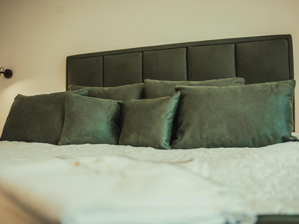 Apartmani Infinity Osijek Zewnętrze zdjęcie